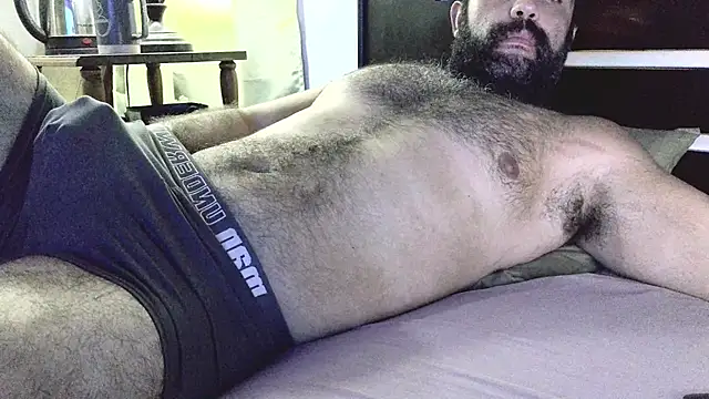 machoathome online show from 02-18-25, 02:27