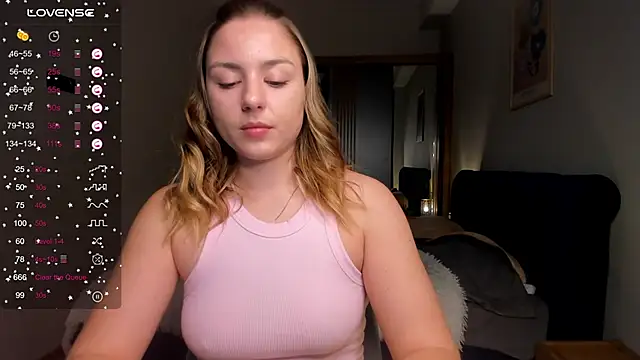 ThreeshaWhite online show from 03-12-25, 04:13