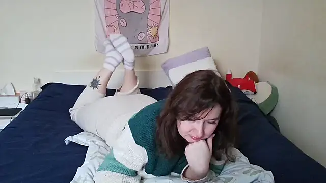 Snapshot of franceska_blue chatting on 01-21-25, 08:52 franceska blue online show from 01-21-25, 08:52