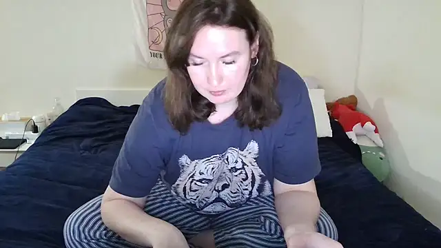Snapshot of franceska_blue chatting on 01-28-25, 08:58 franceska blue online show from 01-28-25, 08:58