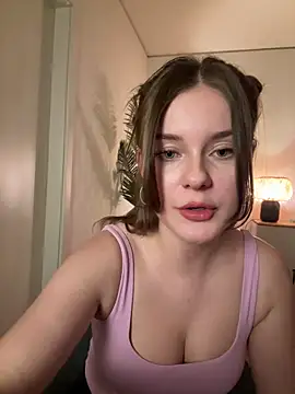 MaribelRiver online show from 03-09-26, 10:58