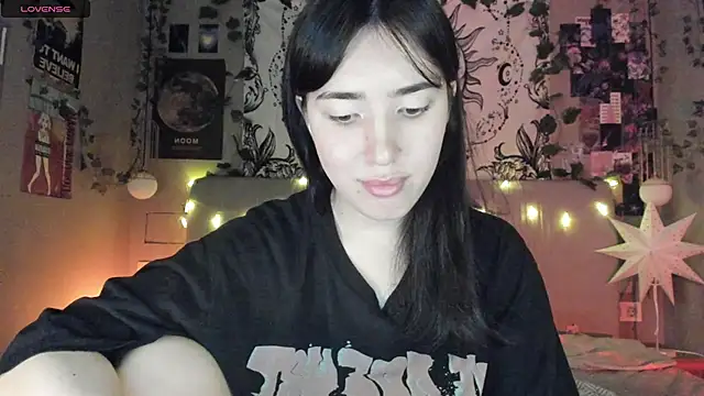 Anisawithlove online show from 02-23-25, 06:23