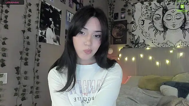 Anisawithlove online show from 03-21-25, 03:57