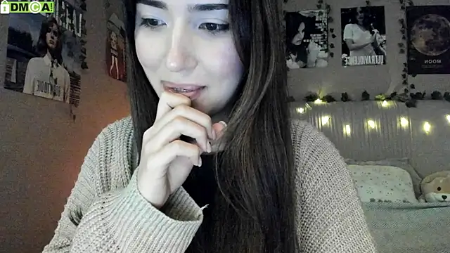 Anisawithlove online show from 10-24-25, 08:11