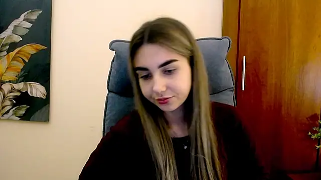 Lili magic online show from 01-25-25, 04:13