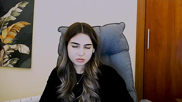 Lili magic online show from 03-04-25, 05:24