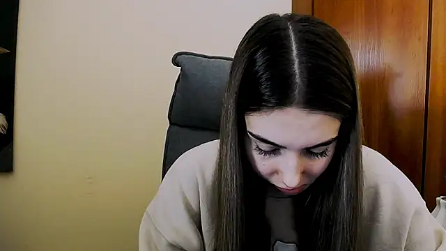 Lili magic online show from 03-22-25, 01:30