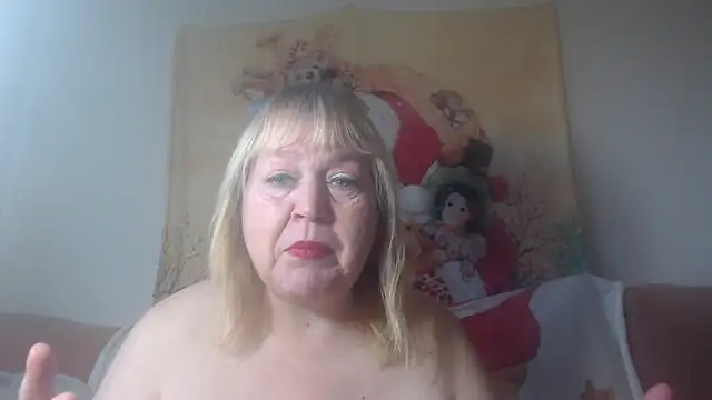 Snapshot of Blasflittchen chatting on 12-10-24, 10:49 Blasflittchen online show from 12-10-24, 10:49