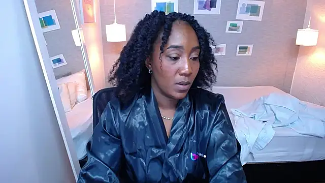 kiara evanss online show from 12-24-24, 02:21
