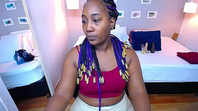 kiara evanss online show from 01-06-25, 01:52