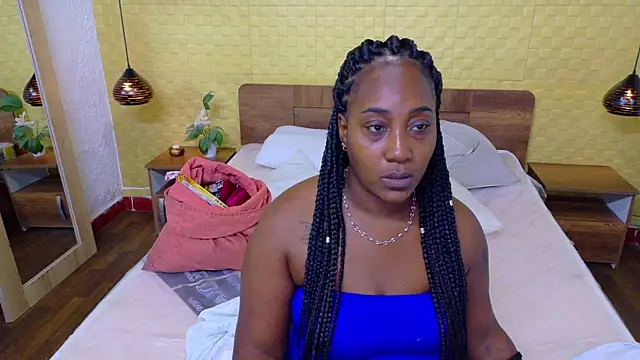 Snapshot of kiara_evanss chatting on 11-11-25, 02:28 kiara evanss online show from 11-11-25, 02:28