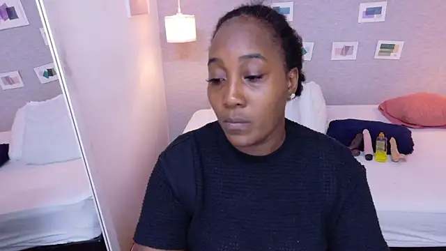 Snapshot of kiara_evanss chatting on 01-16-26, 08:24 kiara evanss online show from 01-16-26, 08:24