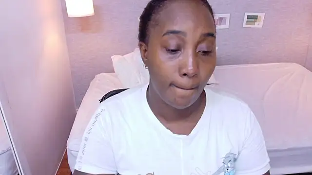 Snapshot of kiara_evanss chatting on 01-17-26, 07:50 kiara evanss online show from 01-17-26, 07:50