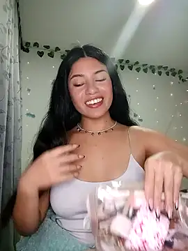 tara20  online show from 01-06-25, 04:04