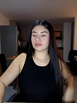 Snapshot of tara20_ chatting on 10-10-25, 05:06 tara20 online show from 10-10-25, 05:06