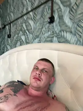 Snapshot of MrrKray chatting on 02-26-25, 10:47 MrrKray online show from 02-26-25, 10:47