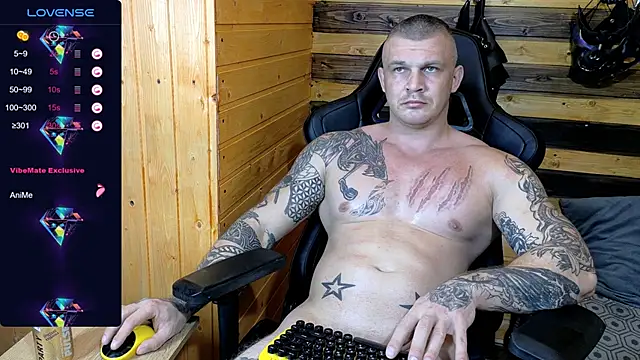 Snapshot of MrrKray chatting on 10-22-25, 06:18 MrrKray online show from 10-22-25, 06:18