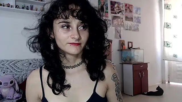 Snapshot of kitty22_ chatting on 12-03-24, 02:49 kitty22 online show from 12-03-24, 02:49