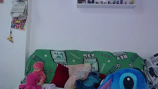 Snapshot of kitty22_ chatting on 12-24-24, 02:01 kitty22 online show from 12-24-24, 02:01