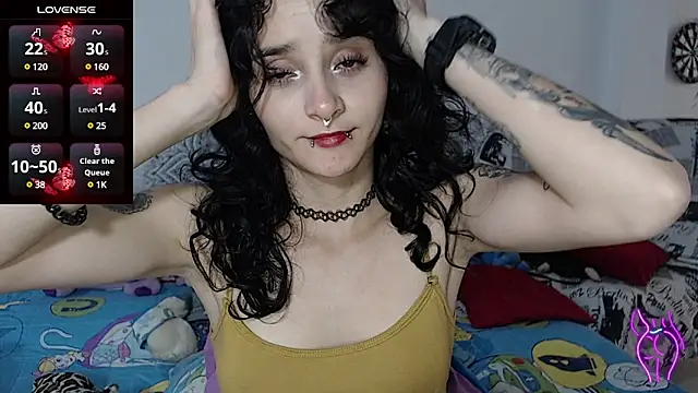 Snapshot of kitty22_ chatting on 01-25-25, 03:52 kitty22 online show from 01-25-25, 03:52