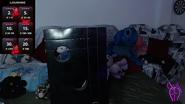 Snapshot of kitty22_ chatting on 02-10-25, 01:11 kitty22 online show from 02-10-25, 01:11