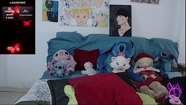 Snapshot of kitty22_ chatting on 10-08-25, 03:31 kitty22 online show from 10-08-25, 03:31