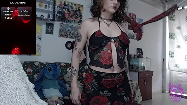 kitty22  online show from 12-21-25, 09:00