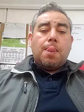 Manolete007x online show from 12-19-25, 10:39