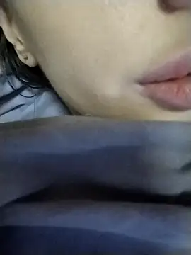 Elza kom online show from 01-10-25, 12:04