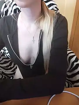 Elza kom online show from 03-22-25, 11:21