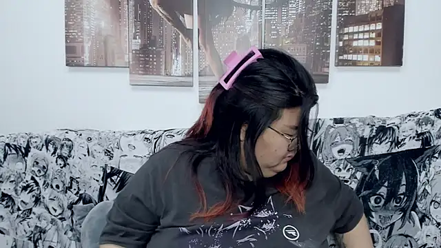 Nadine asian online show from 12-16-24, 06:21