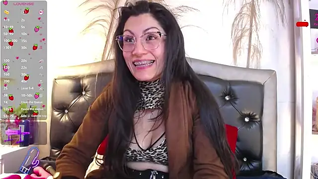 Rapunzeell  online show from 02-24-25, 01:53