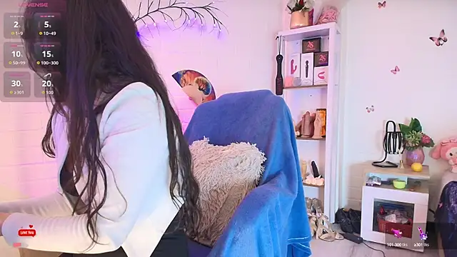 Rapunzeell  online show from 09-24-25, 01:25