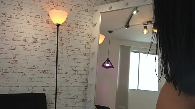 Sofhia cruz online show from 03-04-26, 07:42