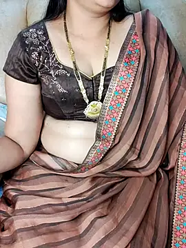 Traditional Housewife  online show from 02-18-25, 02:59