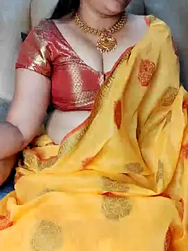 Traditional Housewife  online show from 02-20-25, 02:24