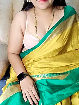 Traditional Housewife  online show from 03-11-25, 01:59