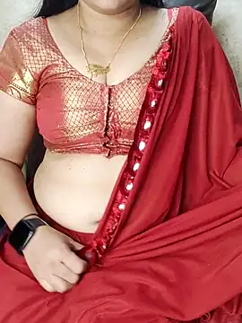 Traditional Housewife  online show from 09-12-25, 12:11