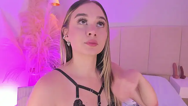 sofia pamela online show from 02-16-25, 01:58