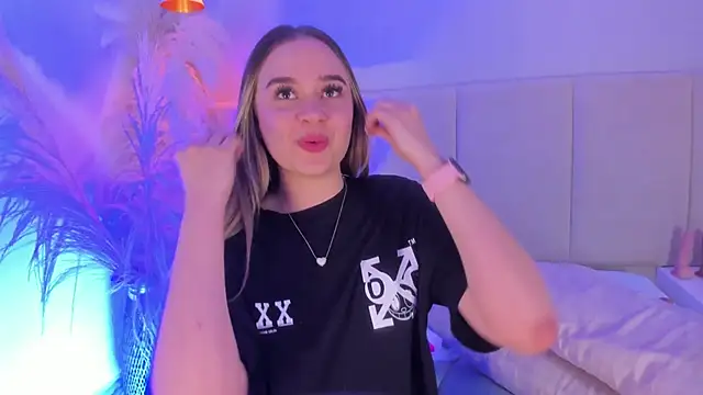 sofia pamela online show from 03-11-25, 01:16