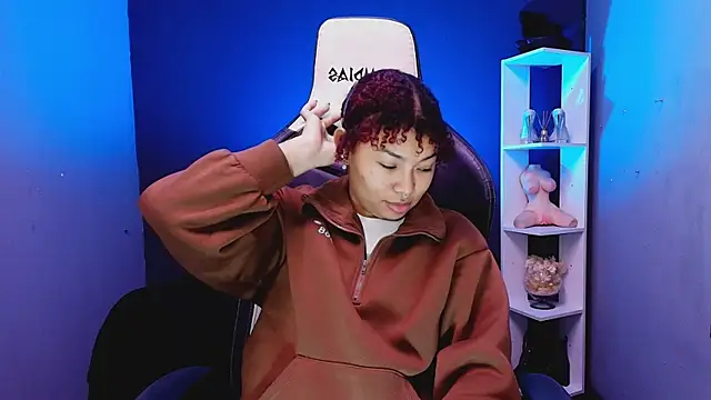 JadaRoberts online show from 10-24-25, 12:12