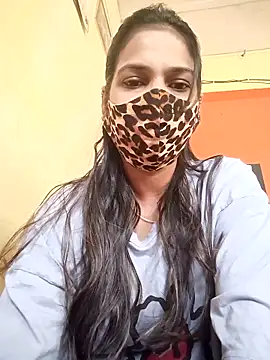 indianliza online show from 11-18-25, 03:34