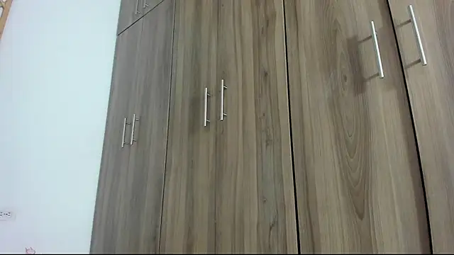 isa loves cum online show from 03-18-25, 06:37