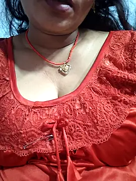 Snapshot of Ritasingh-0461 chatting on 07-28-26, 11:50 Ritasingh-0461 online show from 07-28-26, 11:50