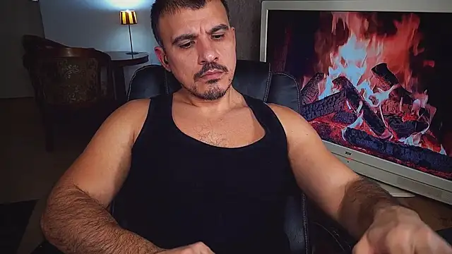 Snapshot of officeman7 chatting on 01-20-25, 05:06 officeman7 online show from 01-20-25, 05:06