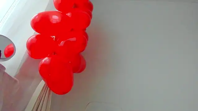 angeloflovee online show from 10-07-25, 04:53