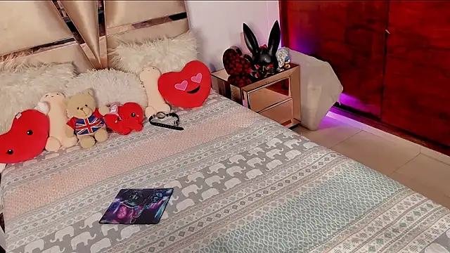 Nikole66  online show from 02-19-25, 02:01