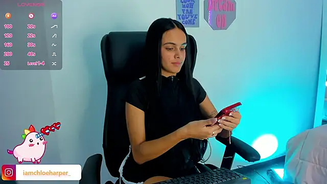 ChloeHarper  online show from 12-04-24, 03:10