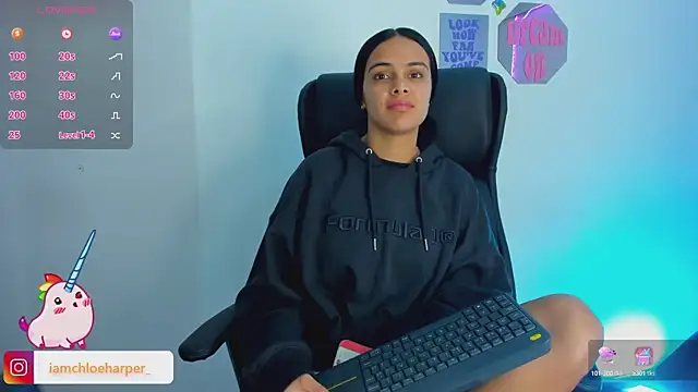 ChloeHarper  online show from 12-06-24, 11:54