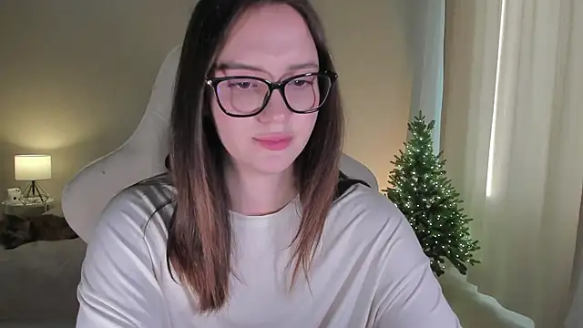 Snapshot of Sonia_moon_ chatting on 12-25-24, 04:54 Sonia moon online show from 12-25-24, 04:54